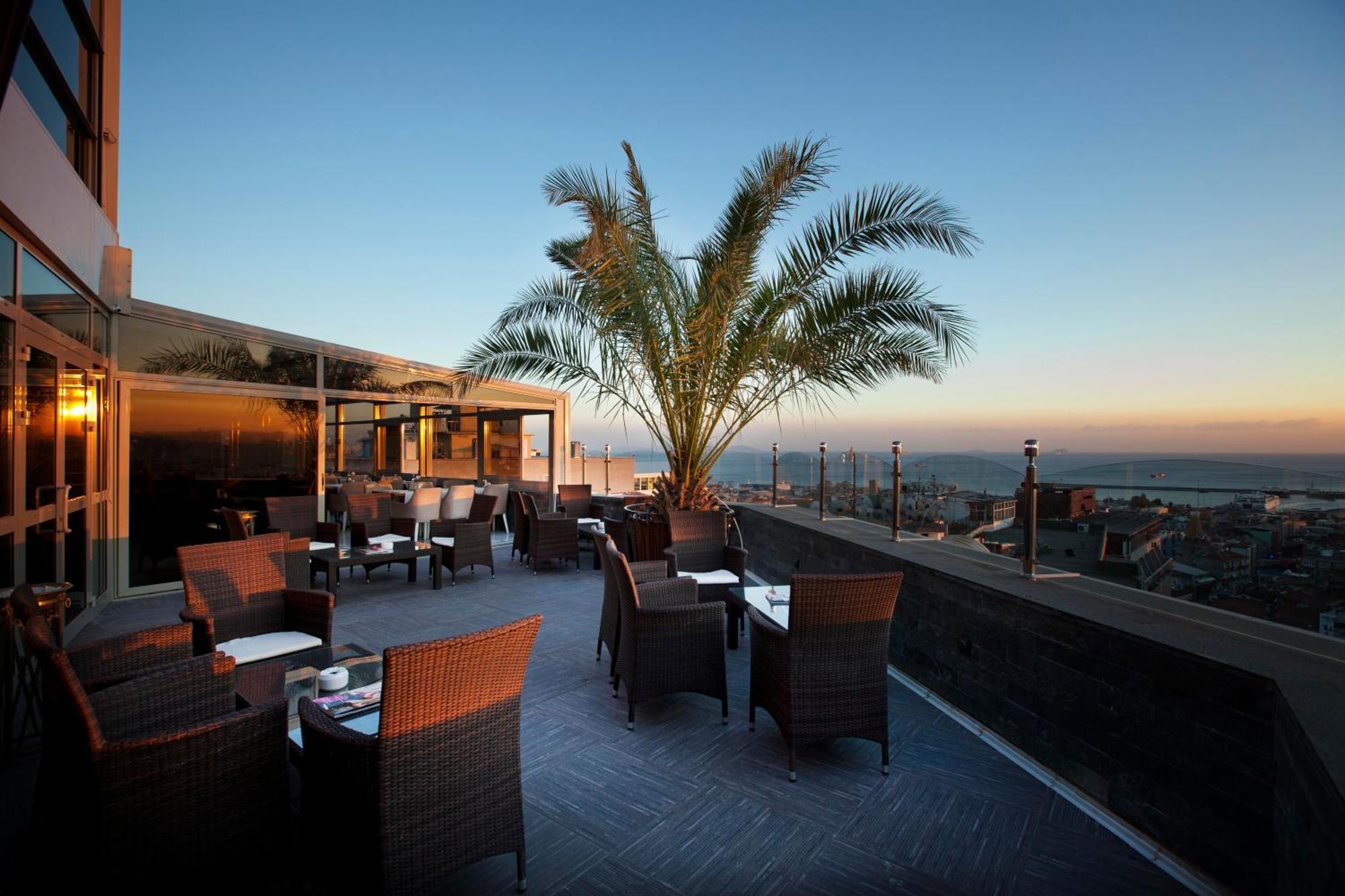 Darkhill Hotel — Billeder 2